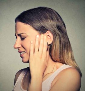 Tinnitus-symptom